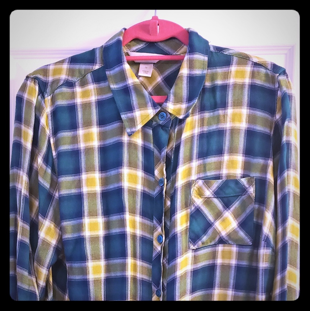 Women's shirt
